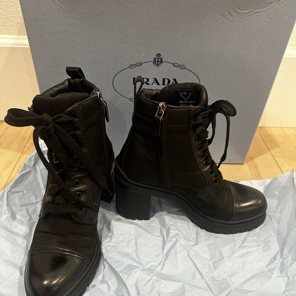 Prada Women's Calzature Donna Re Nylon Combat Black Lace-Up Ankle Boots Size 35 - Picture 4 of 10